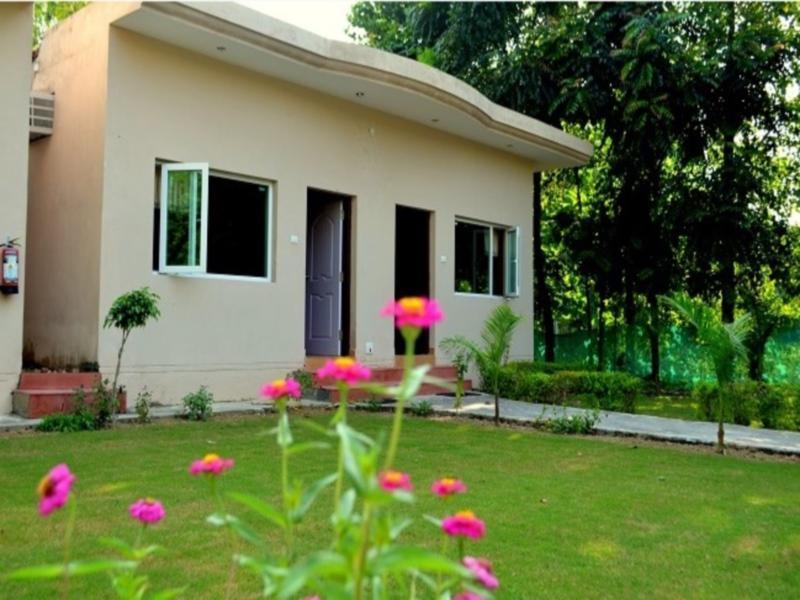 Kangs Nirvana Resorts And Spa Mahalpur Eksteriør billede