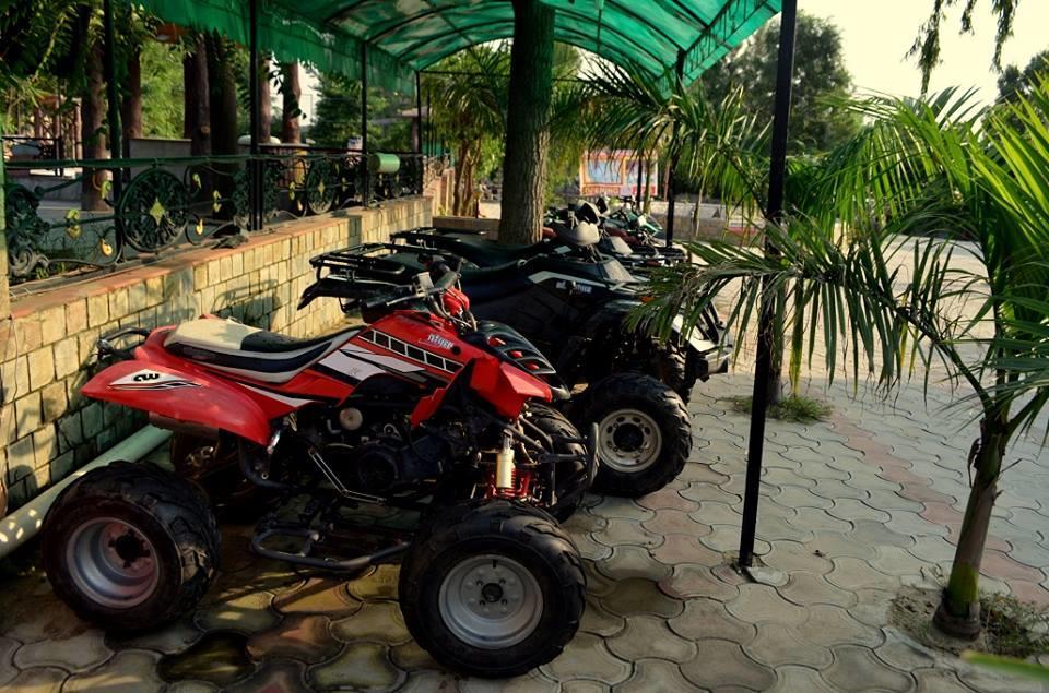 Kangs Nirvana Resorts And Spa Mahalpur Eksteriør billede