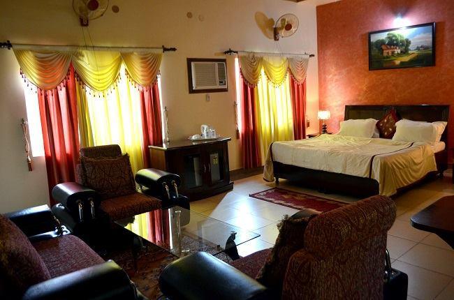 Kangs Nirvana Resorts And Spa Mahalpur Eksteriør billede